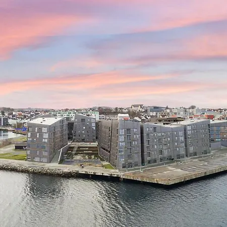Luxury 3 Bedroom Seaview Apartment, Ons 2024 Apartment Stavanger